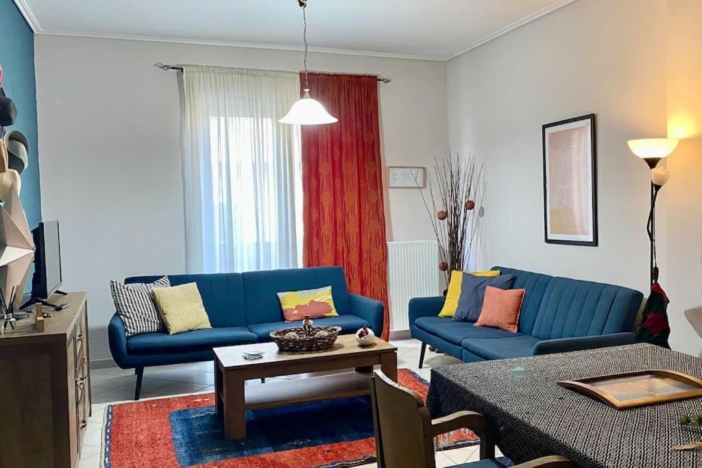 Central Spacious Apartment 70Sqm トリポリス エクステリア 写真
