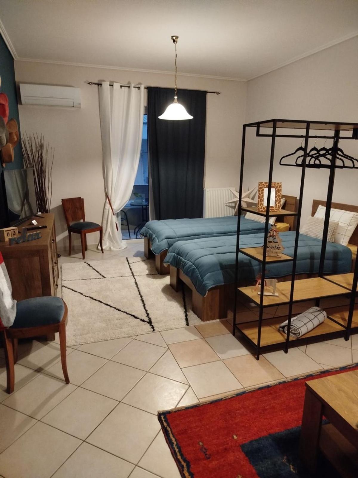 Central Spacious Apartment 70Sqm トリポリス エクステリア 写真